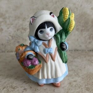 Kitty Cucumber Rare Harvest Time Ellie Schmid 1995 Figurine